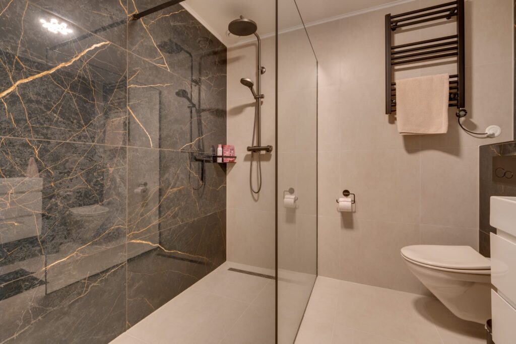 badkamer renovatie in purmerend centrum door SK aannemers